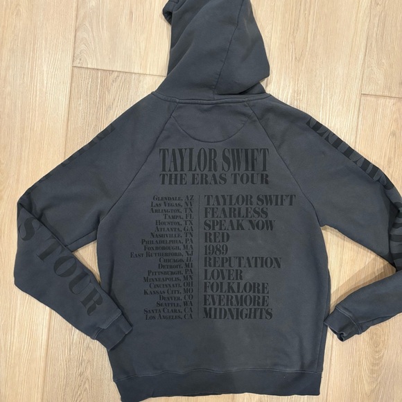 Taylor Swift Hoodie Adult Small The Eras Tour 2023 Official Merch Sweatshirt - Picture 2 of 9